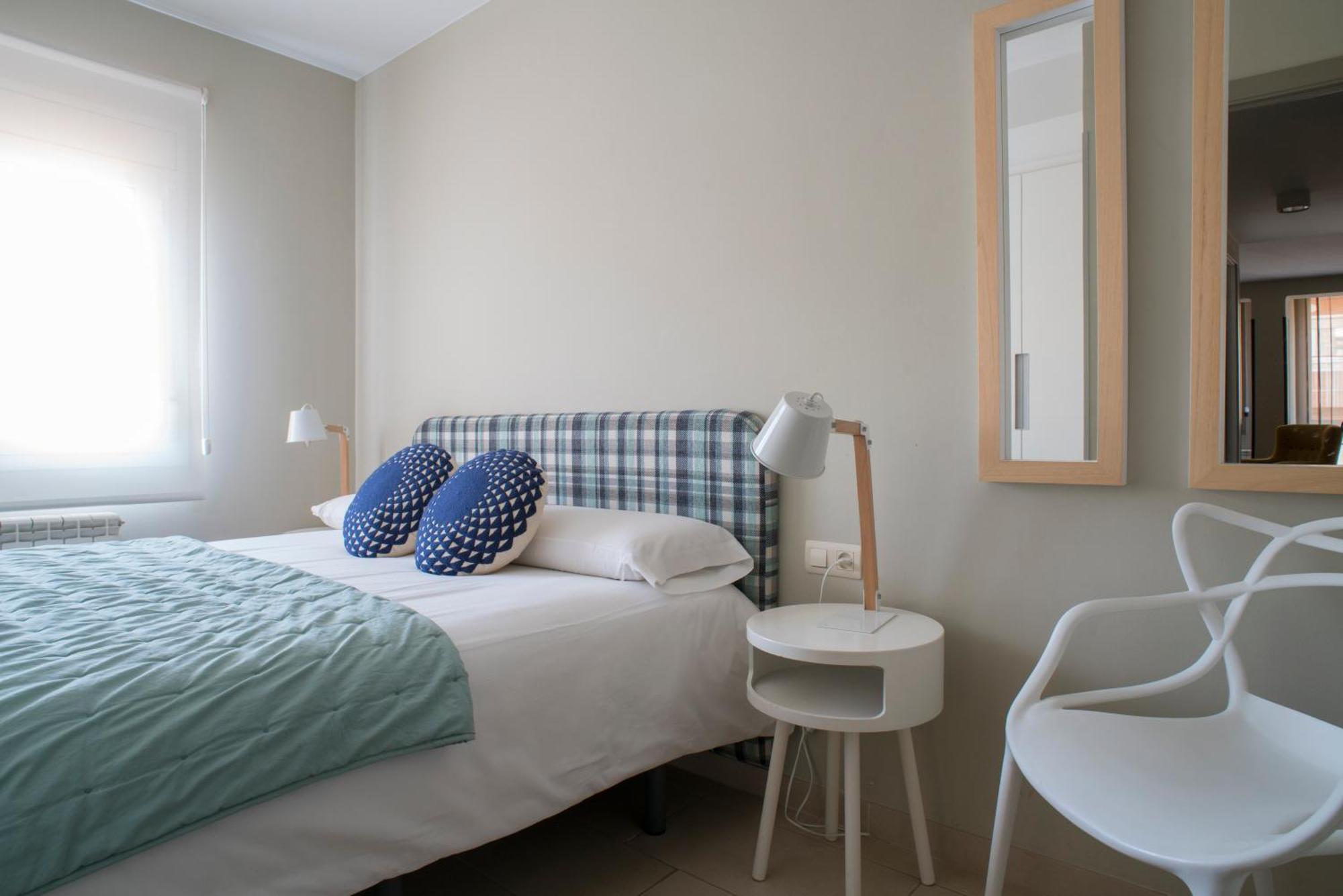 Turistics Ii Appartement Cardona